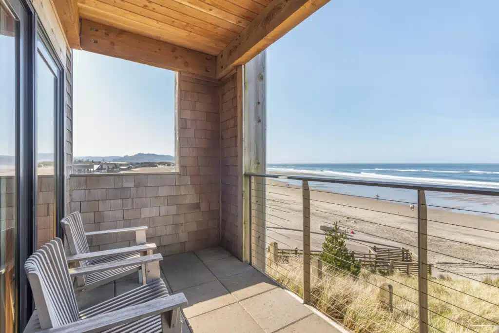 View of ocean from the balcony at Headlands Resort for a RESET Retreat